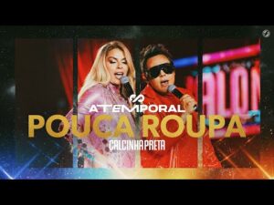 Show ao vivo em Salvador da banda Calcinha Preta cantando a música 'Pouca Roupa'