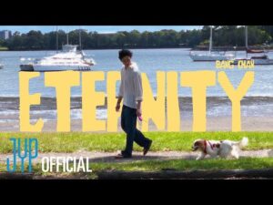 Bang Chan Performando 'Eternity' em Stray Kids: SKZ-RECORD