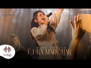 Sara Evelyn lança clipe oficial da música 'É pra Marchar'