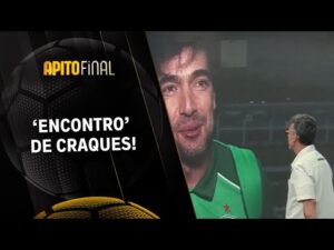 Abel Ferreira conversa com Neto e revela motivos de permanecer no Palmeiras, explicando que sua família se sente acolhida no clube