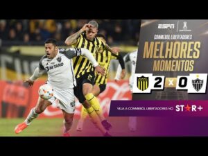 Atlético-MG sofre com bola parada e perde para o Peñarol na Libertadores | Melhores Momentos