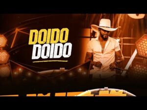 Guilherme Silva apresenta a música 'DOIDO DOIDO' em uma performance ao vivo