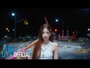 Vídeo Teaser 1 de ITZY para a música 'GOLD'